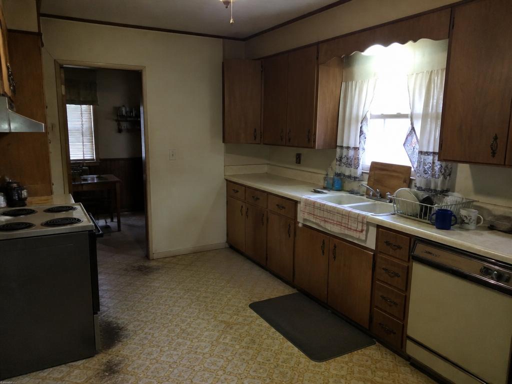 Winter Park Kitchen before renovation